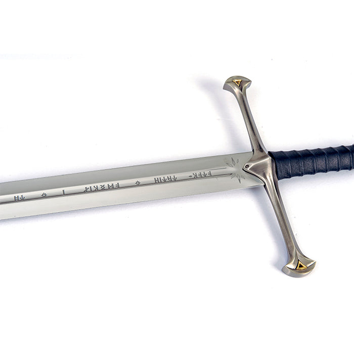 Andúril – Lord of the Rings Sword | Non-Sharp Fantasy Replica with Scabbard (132 cm)